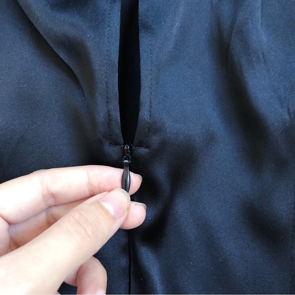 Cache • vintage silk scarf top halter neck chain black white gold versace - Picture 10 of 12